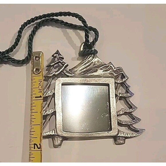 Vintage Signed DLB Pewter Picture Frame Hanging Ornament Christmas Tree Mountian - Picture 10 of 10